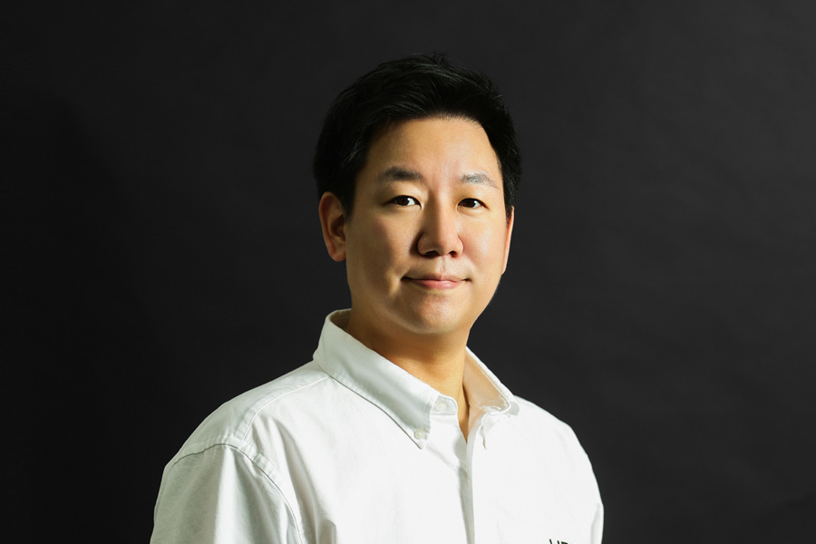 speaker Bio image