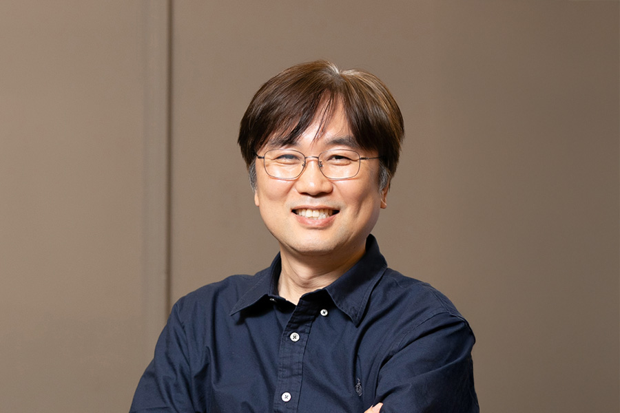 speaker Bio image